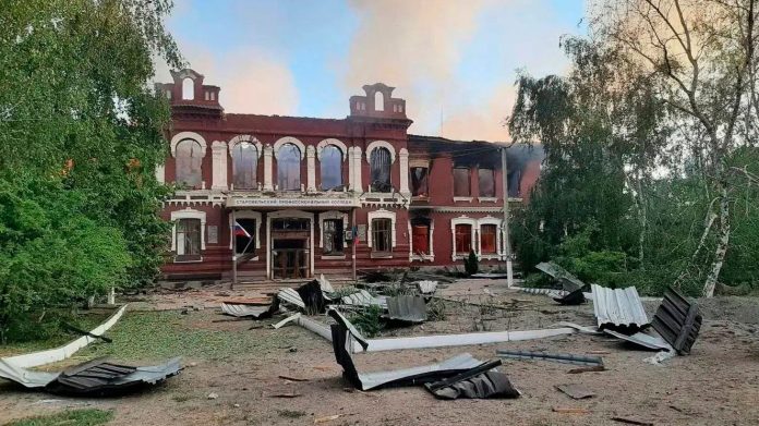 Στους 10 οι νεκροί από επίθεση drone σε φοιτητική εστία – Για «έγκλημα» κάνει λόγο ο Πούτιν, απειλεί με αντίποινα