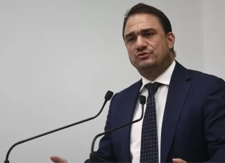 Τσουκαλάς: Οι Έλληνες νιώθουν απροστάτευτοι εδώ και επτά χρόνια – Η κυβέρνηση δεν αντιμετωπίζει την ακρίβεια