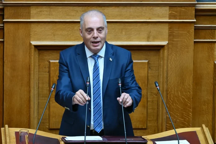 Βελόπουλος για Τσίπρα: Ο άνθρωπος που πρόδωσε τη Μακεδονία, δεν δικαιούνται να ομιλεί για πατριωτισμό και πατρίδα