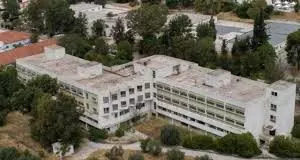 57χρονος τρόφιμος στραγγάλισε 46χρονο που έμενε στο ίδιο δωμάτιο μέσα στο ψυχιατρείο στο Δαφνί
