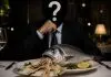 Το κυβερνητικό στέλεχος που πολιτεύεται στον Βόρειο Τομέα και τα εικονικά τιμολόγια σε ταβέρνες που πάνε βροχή