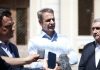 «Καυτό» καλοκαίρι για την κυβέρνηση: Τα ανοιχτά μέτωπα, η πίεση της αντιπολίτευσης και τα δημοσκοπικά μηνύματα