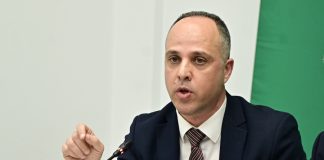 Αιχμές Κεσσέ για Μητσοτάκη: Παραδέχθηκε τη σύνδεση του Predator με την ΕΥΠ