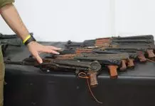 Σκάνδαλο στο Ισραήλ: Στρατιώτες έκλεβαν όπλα και τα πωλούσαν στη «μαύρη» αγορά