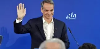 Ο Μητσοτάκης πάτησε το κουμπί: Καλεί τη ΝΔ σε προεκλογικό μαραθώνιο, κατά μέτωπο επίθεση στην αντιπολίτευση