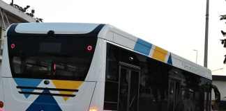 Άνω Λιόσια: Λεωφορείο προσέκρουσε σε κολώνα – Τρεις τραυματίες