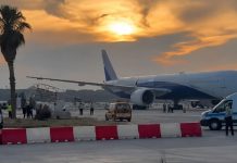 Συναγερμός στο αεροδρόμιο της Αττάλειας: Boeing συγκρούστηκε με πύργο ραντάρ κατά την προσγείωση – Σώοι οι 267 επιβάτες