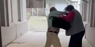 Οργή με τον άγριο ξυλοδαρμό σε ηλικιωμένη από ιδιοκτήτη τουρκικού εστιατορίου στην Οδησσό
