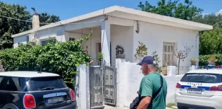 Ανατροπή στο διπλό φονικό στο Αίγιο: Δεν βρέθηκε πυρίτιδα στα νύχια του Ιταλού – Το όπλο είχε αποτυπώματα από τη μητέρα και τον γιο