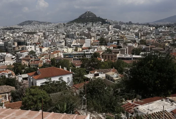 Λύθηκε το μυστήριο με την οσμή στην Αττική: Πλοίο που μετέφερε υγραέριο η πιθανότερη εκδοχή