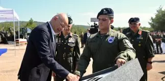 Ο Δένδιας ρίχνει το γάντι- Τι σηματοδοτεί η νέα στρατηγική του υπουργού Άμυνας