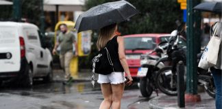 Καιρός: Ιούνιος ο απρόβλεπτος – Μετά τις γεμάτες παραλίες του Σαββατοκύριακου, έρχονται μεσημεριανά μπουρίνια και εκτεταμένες βροχές