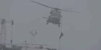 Γαλλικές δυνάμεις κατάσχεσαν ένα ακόμη δεξαμενόπλοιο του ρωσικού σκιώδους στόλου, δήλωσε ο πρόεδρος Μακρόν