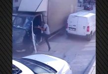 Φούρναρης στην Άγκυρα σταματάει την τελευταία στιγμή φορτηγό που κυλούσε προς τα πίσω χωρίς χειρόφρενο – Δείτε βίντεο