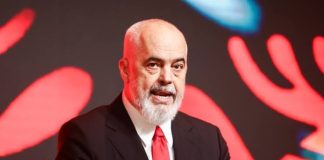 «Δεν έχει κλειστεί καμιά συμφωνία», λέει τώρα ο Ράμα μετά τις αντιδράσεις για το θέρετρο του γαμπρού του Τραμπ στην Αλβανία