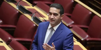 Επίθεση από ΠΑΣΟΚ (Μ.Κατρίνης) σε Ν.Δένδια για «αδιαφανείς πρακτικές» στα εξοπλιστικά προγράμματα Επίθεση από ΠΑΣΟΚ (Μ.Κατρίνης) σε Ν.Δένδια για «αδιαφανείς πρακτικές» στα εξοπλιστικά προγράμματα
