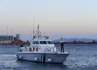 Τραγωδία στα Μάλια: Μητέρα έπεσε από βάρκα και πνίγηκε μπροστά σε τρία ανήλικα παιδιά