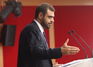 Το μεγάλο ρίσκο Μητσοτάκη με την αλλαγή του Παύλου Μαρινάκη