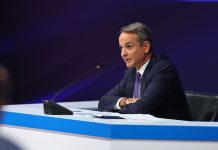 Φοροελαφρύνσεις άνω του 1 δισ. εξαγγέλλει ο Μητσοτάκης στη ΔΕΘ: Ποια είναι τα μέτρα, ποιους αφορούν