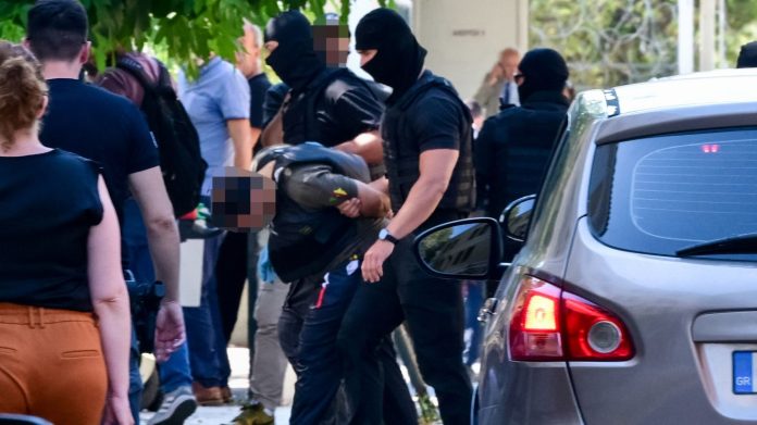 Έρευνα για δίκτυο συνεργών του 37χρονου Παλαιστίνιου, μέλους της Χαμάς – Αναζητούνται δύο άτομα