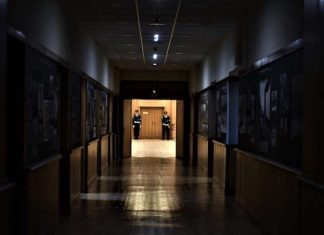Σιωπή για τις βόμβες Δαβάκη, ίντριγκες , ραδιουργίες και σενάρια για παράταση θητείας Αρχηγών