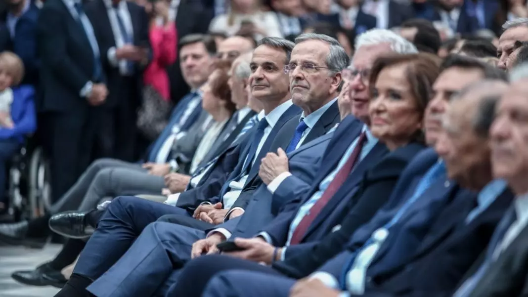 Μαρτύριο της σταγόνας για τη ΝΔ: Έτοιμος ο Σαμαράς, αλλά παίζει με τα νεύρα τους για τον χρόνο ίδρυσης του κόμματος