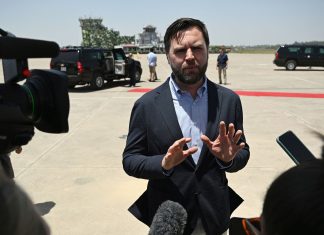 Βανς: Είμαστε πολύ κοντά σε συμφωνία για τα πυρηνικά με το Ιράν, αλλά μάλλον δεν θα αρέσει στο Ισραήλ