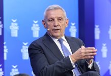 Η ΝΔ φλερτάρει με Φλώρο και Φραγκούλη