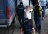 Εμπρηστική επίθεση στη Θεσσαλονίκη: Δεν συνεργάζεται με τα στελέχη της Αντιτρομοκρατικής ο 25χρονος και «έβαλε στο τραπέζι» το δικαίωμα της σιωπής. Θα απολογηθεί τη Δευτέρα για πέντε κακουργήματα!