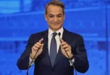 Διώκονται 4 βουλευτές της ΝΔ και ο Μητσοτάκης πανηγυρίζει