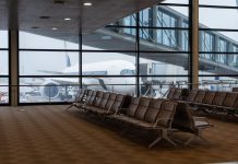 Έκανε 8.000 χιλιόμετρα για μια… διαδικτυακή αγάπη – Κατέληξε να περιμένει μόνος του 10 ημέρες σε αεροδρόμιο
