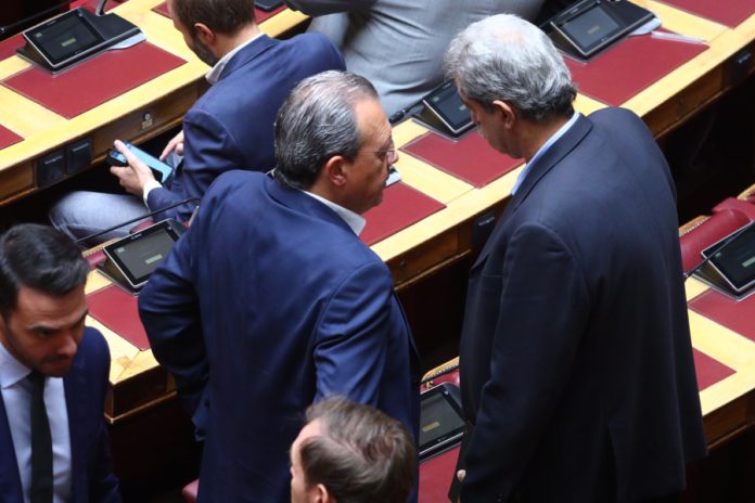 16 βουλευτές απειλούν τον Φάμελλο με ανεξαρτητοποίηση αν αλλάξει γραμμή – Υποψήφιος για πρόεδρος ο Πολάκης