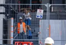 Βρυξέλλες: Έξι νεκροί εργάτες σε ασανσέρ μετά από φωτιά στον πύργο Oxy