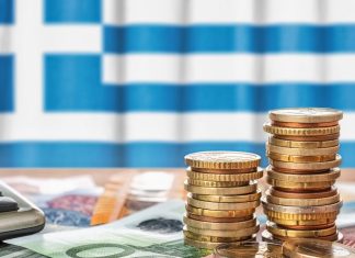 Σήμα κινδύνου από Eurostat: Στο «κόκκινο» τα ελληνικά νοικοκυριά – «Βουτιά» σε εισόδημα και αποταμιεύσεις
