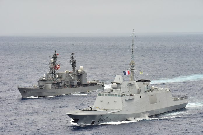 Βρετανία: Βουλευτής καταγγέλλει εκφοβισμό του από το γαλλικό Πολεμικό Ναυτικό