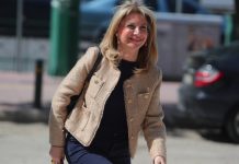 Γιατί φεύγουν όλοι μακριά από τη Μ. Καρυστιανού: Από τους συγγενείς των Τεμπών και τον Καραχάλιο στον Αυγερινό