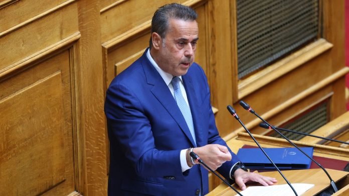 Νερό: Μόνο με τις ψήφους της ΝΔ εγκρίθηκε η πατέντα ιδιωτικοποίησης