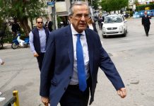 Ψάχνει γραφεία για το νέο κόμμα ο Α. Σαμαράς