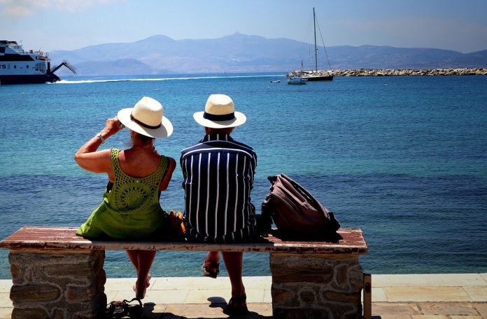 Εurostat: Ένας στους δύο Έλληνες δεν μπορεί να κάνει ούτε μία εβδομάδα διακοπές – Μόνο η Ρουμανία είναι χειρότερα!