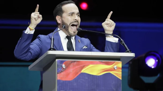 Ο εκλεγμένος πρόεδρος της Κολομβίας κατήγγειλε απειλή δολοφονίας του