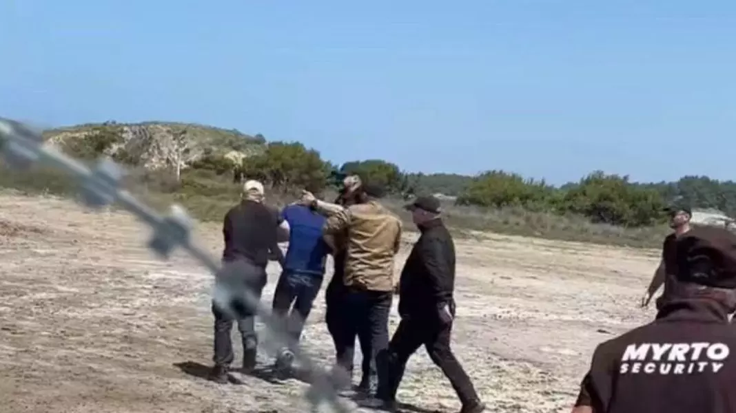 Αλβανία: Ύποπτος για πλαστογραφία επιχειρηματίας που πούλησε γη για το θέρετρο Κούσνερ