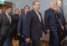 Για «βελούδινο πραξικόπημα» στο Ιράν μιλούν οι σκληροπυρηνικοί του καθεστώτος