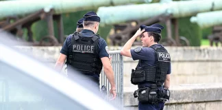 Εκκενώθηκε γειτονιά κοντά σε εβραϊκή συναγωγή στο Παρίσι, βρέθηκε στρατιωτικό όπλο σε ύποπτο όχημα