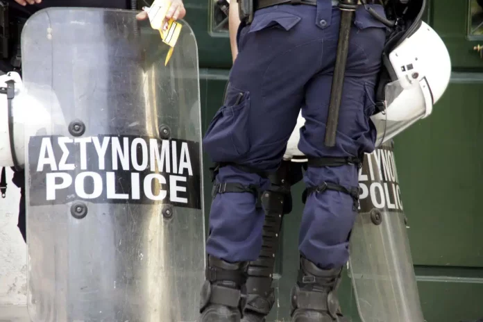 Κακουργηματική δίωξη σε 29 αστυνομικούς σε Αγρίνιο και Μεσολόγγι για επεισόδια στο Νεοχώρι