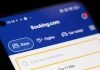 Ξενοδόχοι εναντίον Booking: Η παγίδα των αυθαίρετων εκπτώσεων, τα χαμένα εκατομμύρια και η δικαστική «αντεπίθεση»