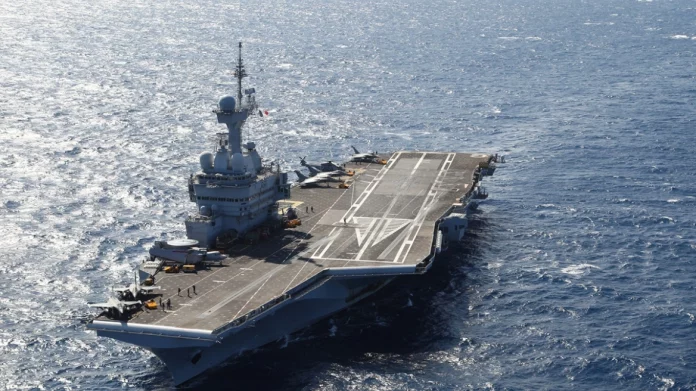 Το αεροπλανοφόρο Charles-de-Gaulle αναχώρησε από τη Μέση Ανατολή και επιστρέφει στην Τουλόν