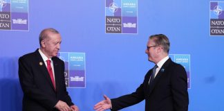 Το απρόσμενο δώρο του Ερντογάν στους ηγέτες του ΝΑΤΟ: Περίστροφα και σφαίρες