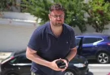 Σήκωσε ο Ζαχαριάδης το γάντι- και καλά έκανε