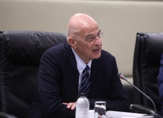 Σε Κατάρ και Αυστραλία ο Δένδιας για πενταήμερη επίσκεψη