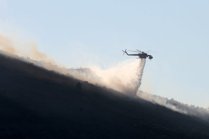 Ηράκλειο: Μεγάλη φωτιά στα Βορίζια – Ήχησε το 112